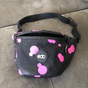EDC insomniac fanny pack